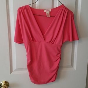 Peach v neck cap sleeved ruched side top